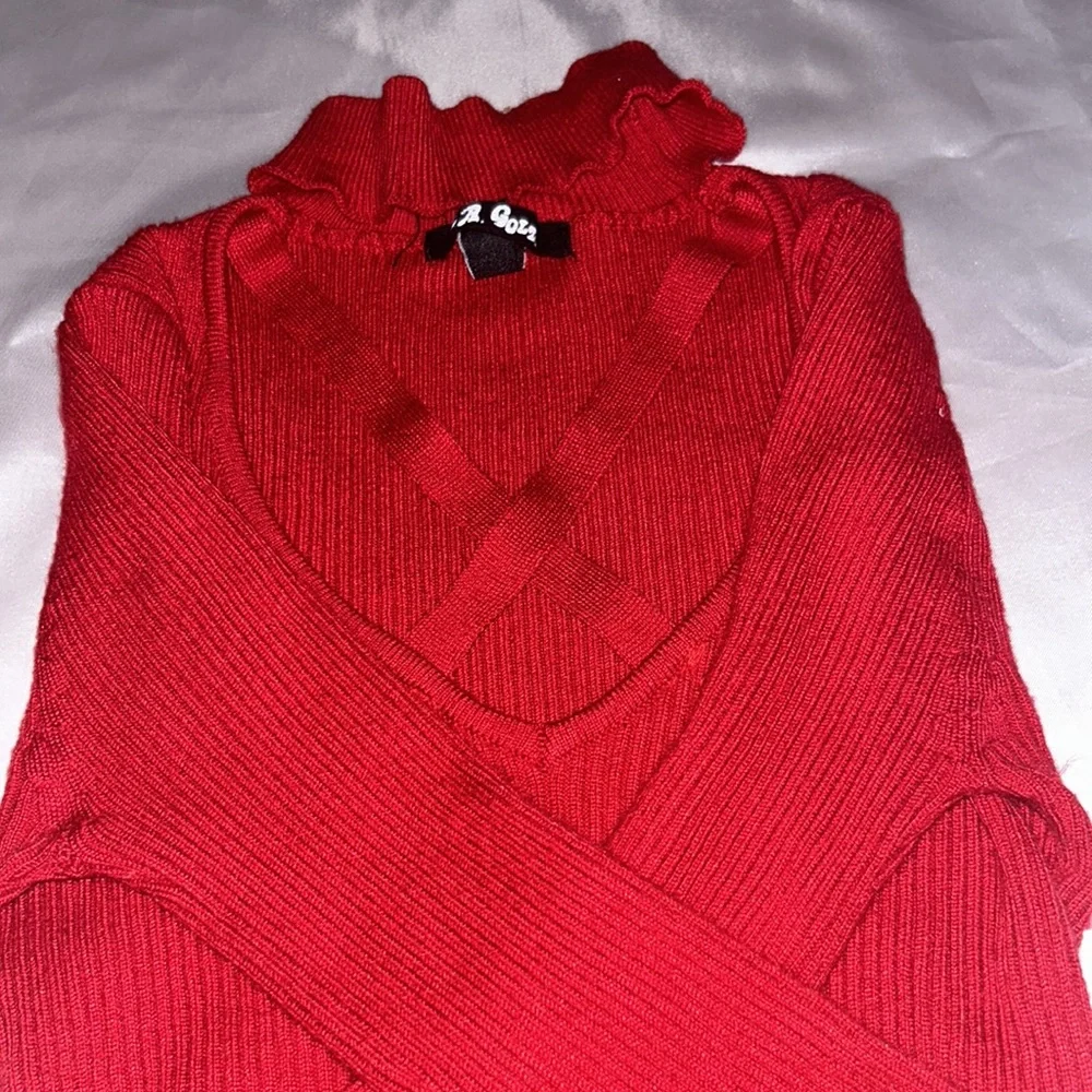 Red - Picture 2 of 2